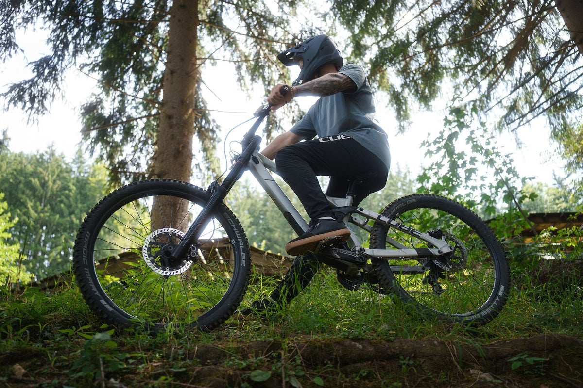 ZO WAX JE DE KETTING VAN JE MOUNTAINBIKE