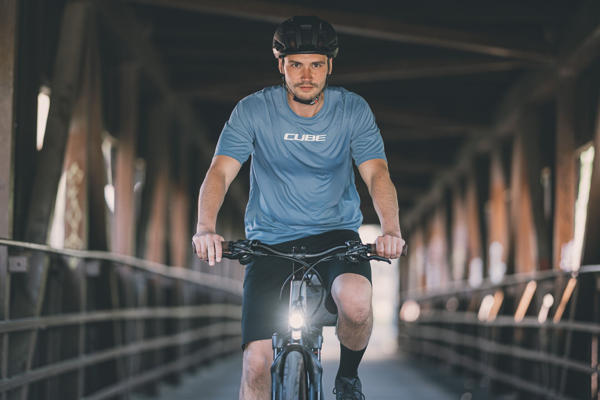 Men's cycling jerseys from CUBE