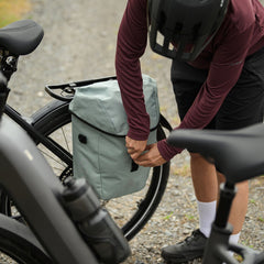ACID Fietstassen op een CUBE fiets