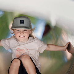 Petten & mutsen van CUBE