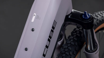 CUBE REACTION HYBRID PERFORMANCE 600 PLUMGREY/BLACK