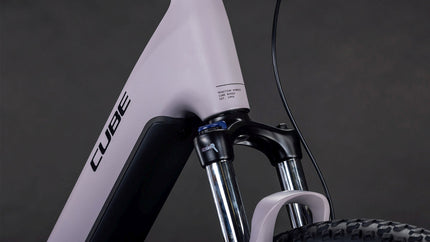 CUBE REACTION HYBRID PERFORMANCE 600 PLUMGREY/BLACK