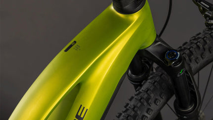 CUBE REACTION HYBRID RACE 800 LIZARD/BLACK