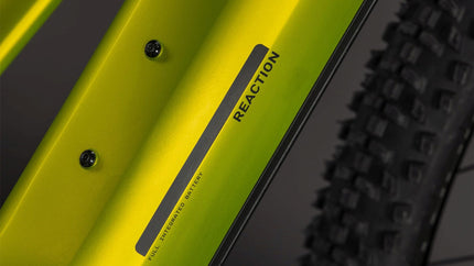 CUBE REACTION HYBRID RACE 800 LIZARD/BLACK