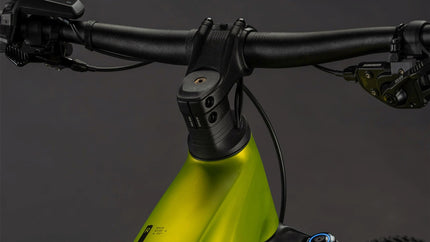 CUBE REACTION HYBRID RACE 800 LIZARD/BLACK