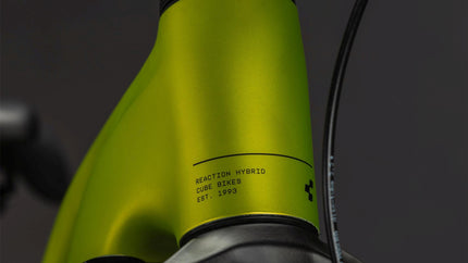 CUBE REACTION HYBRID RACE 800 LIZARD/BLACK