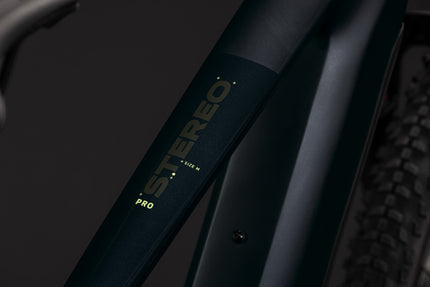 CUBE STEREO HYBRID ONE44 PRO 800 COAL/BLACK
