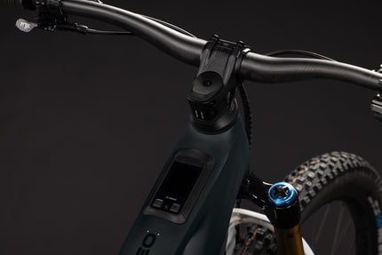 CUBE STEREO HYBRID ONE44 HPC AT 800 CARBON/WHITE