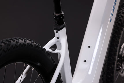 CUBE REACTION HYBRID RACE 800 SNOW/BLACK