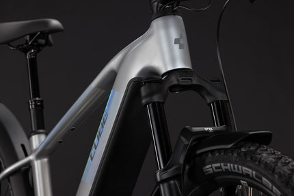CUBE REACTION HYBRID SLX 800 FE PLATINUM/REFLEX