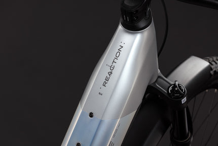 CUBE REACTION HYBRID SLX 800 FE PLATINUM/REFLEX
