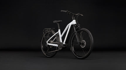CUBE TOURING HYBRID ONE 600 METALLICWHITE/CHROME