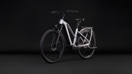 CUBE KATHMANDU HYBRID ONE 800 SILVERSTAR/REFLEX