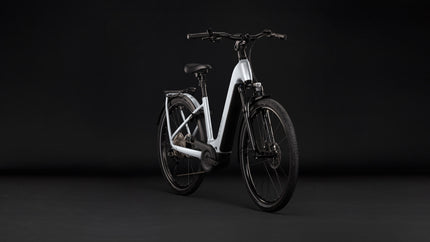 CUBE KATHMANDU HYBRID ONE 800 SILVERSTAR/REFLEX