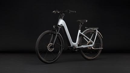CUBE KATHMANDU HYBRID ONE 800 SILVERSTAR/REFLEX