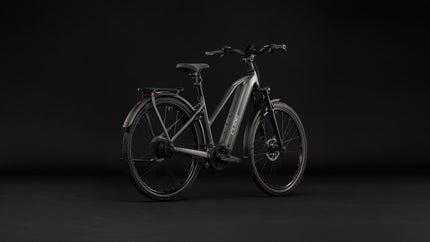 CUBE KATHMANDU HYBRID DELUXE PRO 800 BLACKFOREST/CHROME