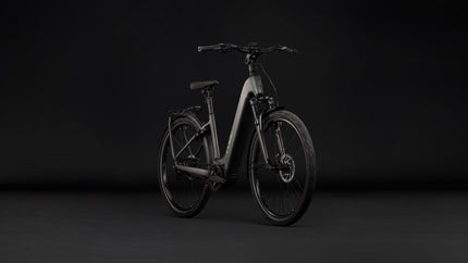 CUBE KATHMANDU HYBRID DELUXE PRO 800 BLACKFOREST/CHROME