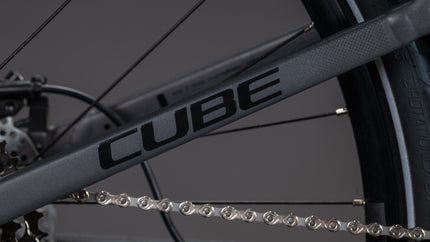 CUBE KATHMANDU HYBRID ONE11 HPC PRO 800 SLABGREY/BLACK