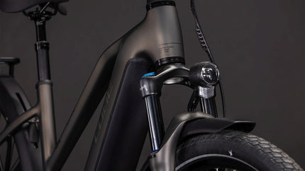 CUBE TOURING HYBRID COMFORT SLX 800 CHARCOAL/CHROME