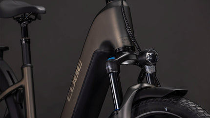 CUBE TOURING HYBRID COMFORT SLX 800 CHARCOAL/CHROME