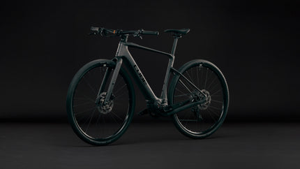 CUBE NULANE HYBRID C:62 SLX 400X MINERALBLACK/ORANGE