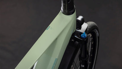 CUBE KATHMANDU HYBRID ONE 800 PEA/GREEN