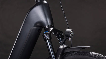 CUBE KATHMANDU HYBRID PRO 800 COAL/BLACK