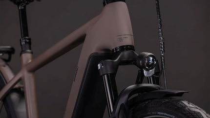 CUBE KATHMANDU HYBRID EXC 800 CEDAR/CHROME