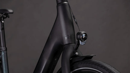 CUBE KATHMANDU HYBRID C:62 SLX 400X LIQUIDBLACK/BLUEDUST