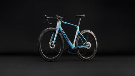 CUBE AGREE C:62 PRO DREAM/BLACK