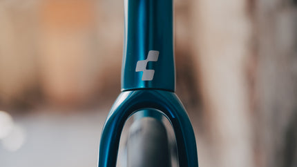 CUBE AGREE C:62 RACE CHROMEBLUE/LIQUIDBLUE