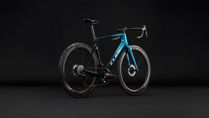 CUBE AGREE C:62 RACE CHROMEBLUE/LIQUIDBLUE