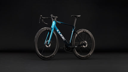 CUBE AGREE C:62 RACE CHROMEBLUE/LIQUIDBLUE