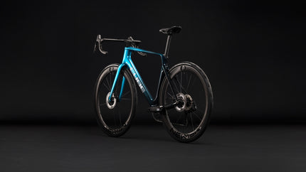 CUBE AGREE C:62 RACE CHROMEBLUE/LIQUIDBLUE