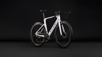 CUBE LITENING AERO C:68X PRO CHALKY/BLACK