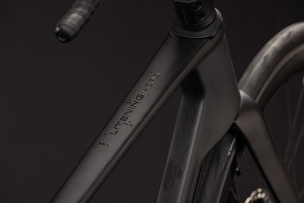 CUBE LITENING AERO C:68X RACE CARBON/CHROME