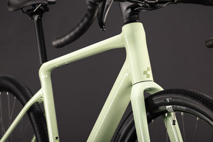 CUBE NUROAD RACE LINDGREEN/MATCHA