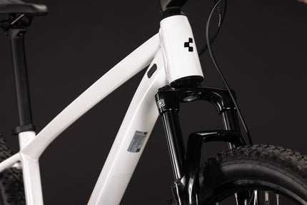 CUBE AIM ONE METALLICWHITE/BLACK