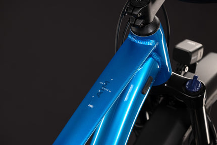 CUBE AIM PRO FE TOPASBLUE/BLUE