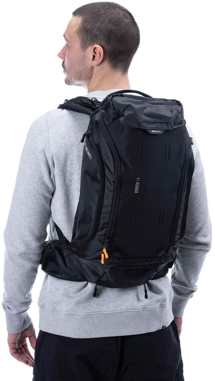 CUBE BACKPACK VERTEX 16 BLACK