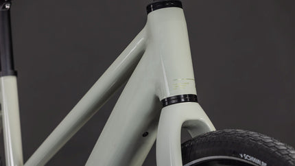 CUBE EDITOR HYBRID SLX 400X REEDBEIGE/CHROME