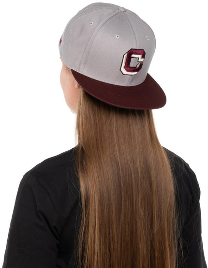 CUBE CAP THE EMBOSSED C GREY/BORDEAUX