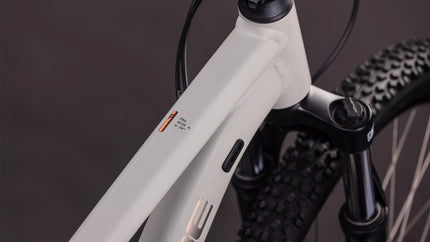 CUBE AIM PRO GREIGE/TITAN