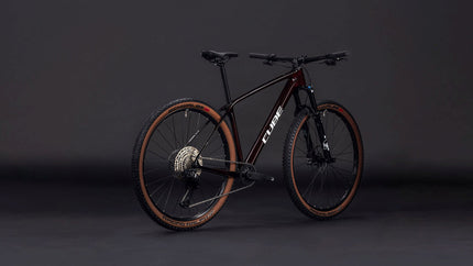 CUBE REACTION C:62 RACE LIQUIDRED/WHITE