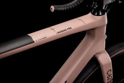 CUBE Nuroad Ws C:62 Pro Blush/Black 2022