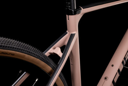 CUBE Nuroad Ws C:62 Pro Blush/Black 2022