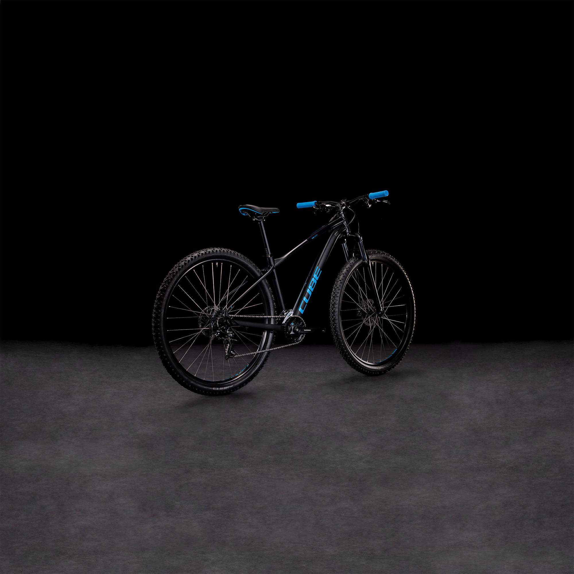 CUBE AIM BLACK/BLUE – cubestores.nl