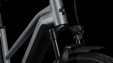 CUBE KATHMANDU HYBRID SLX 750 POLARSILVER/BLACK
