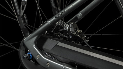 CUBE SUPREME HYBRID PRO 625 FLASHGREY/BLACK