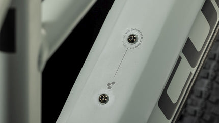 CUBE REACTION HYBRID PERFORMANCE 625 GREY/BLACK